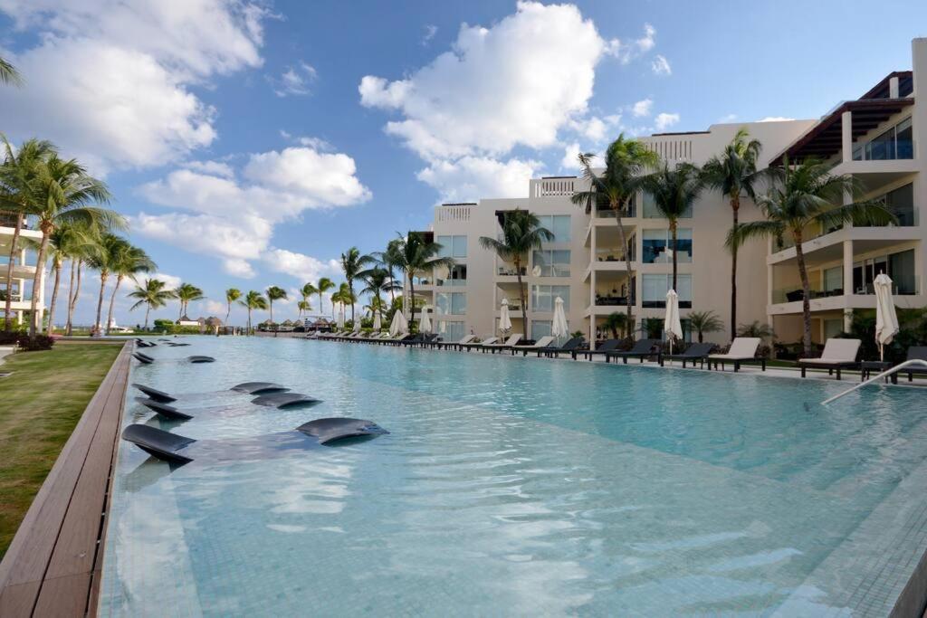Apartamento Great Location Front Playa del Carmen