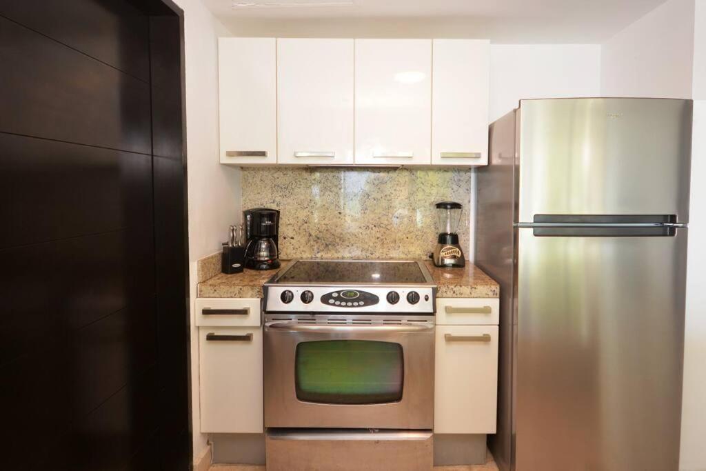 Great Location Front Apartamento Playa del Carmen